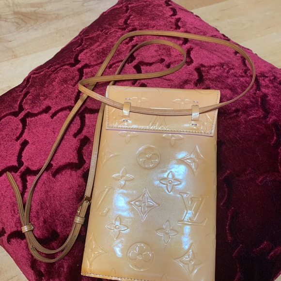 Louis Vuitton Walker Wallet - Picture 2 of 13